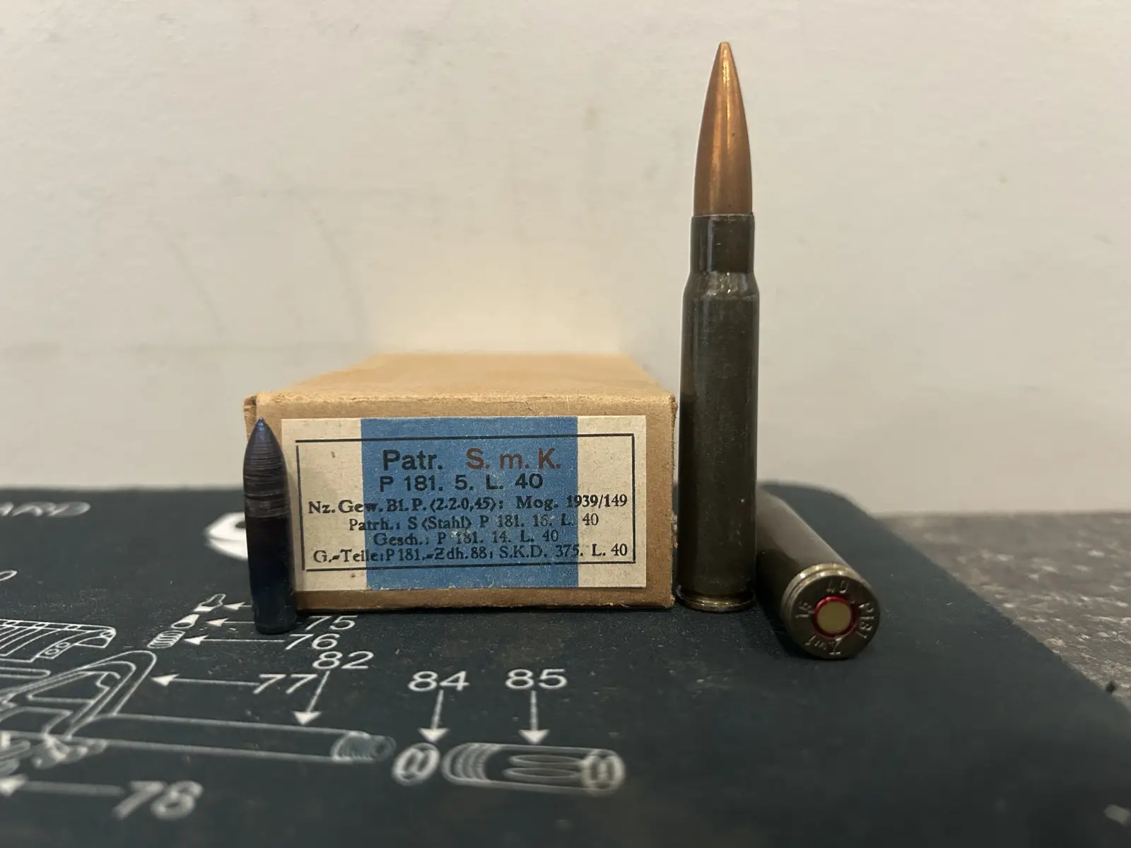 8MM MAUSER MILITARY SURPLUS GERMAN SMK (ARMOR PIERCING) 178GR FMJ STEEL CASE CORROSIVE 15RD BOX - Image 1