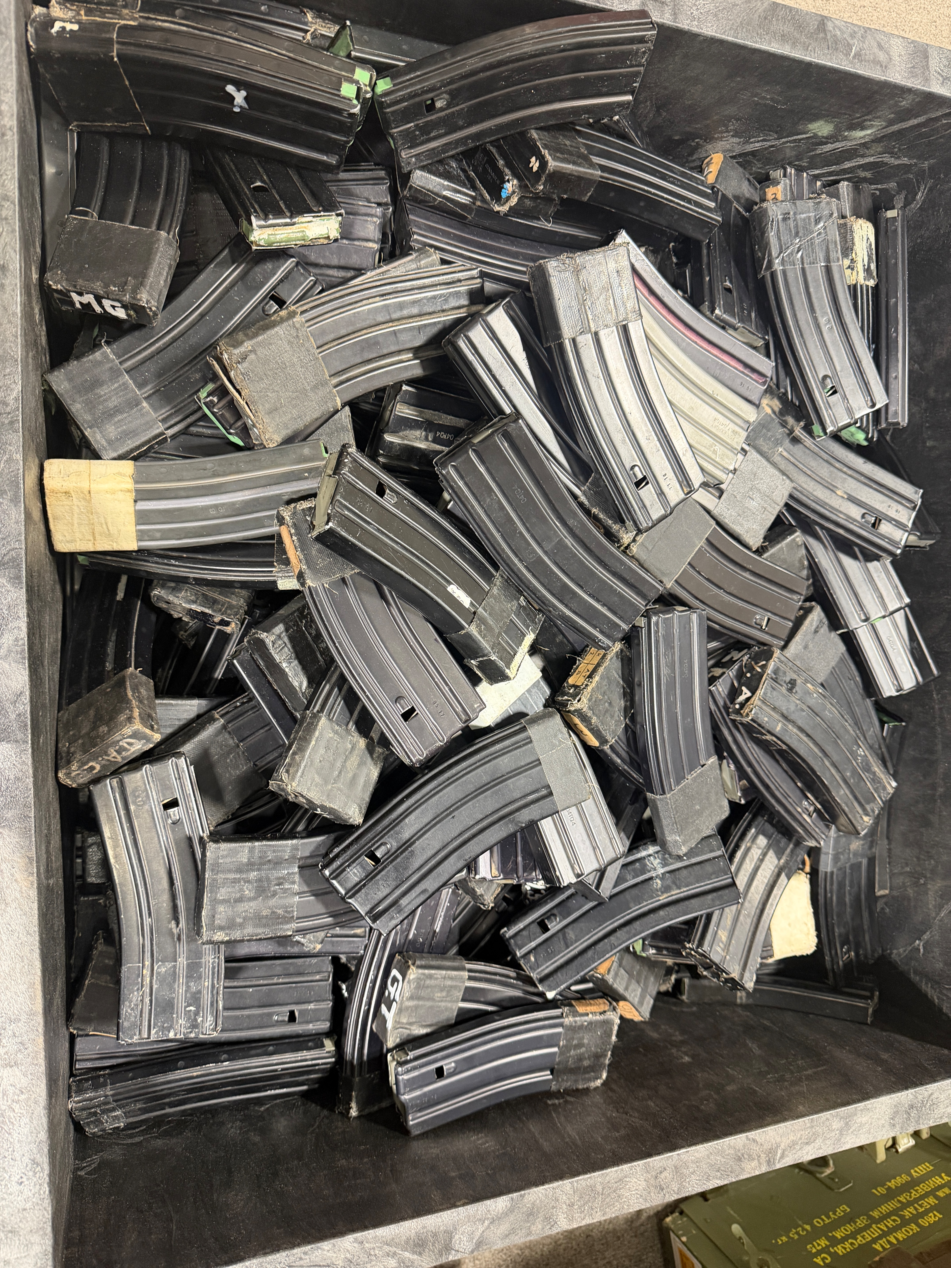 ISRAELI MILITARY SURPLUS STANAG PATTERN AR15 30RD MAGAZINES